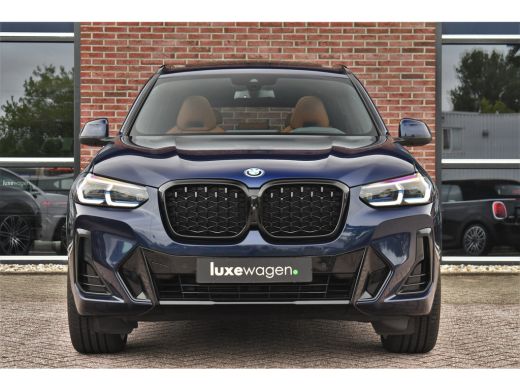 BMW X3 xDrive30e M-Sport Pano M-zetels Trekh 21inch 360 HUD Laser ActivLease financial lease