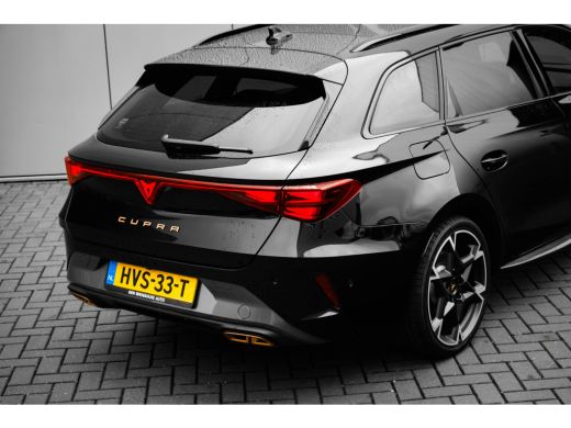 CUPRA Leon Sportstourer 1.5 TSI e-Hybrid VZ Performance | Pano Schuif kantel dak | Sennheiser | 19" inch LM velgen ActivLease financial lease