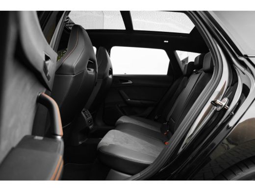 CUPRA Leon Sportstourer 1.5 TSI e-Hybrid VZ Performance | Pano Schuif kantel dak | Sennheiser | 19" inch LM velgen ActivLease financial lease
