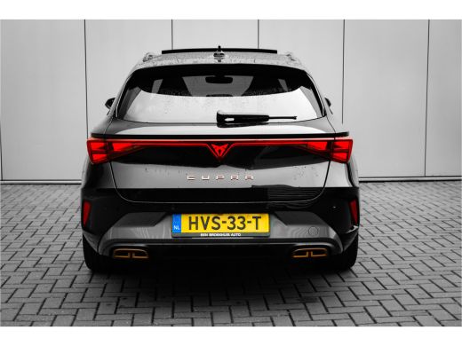 CUPRA Leon Sportstourer 1.5 TSI e-Hybrid VZ Performance | Pano Schuif kantel dak | Sennheiser | 19" inch LM velgen ActivLease financial lease