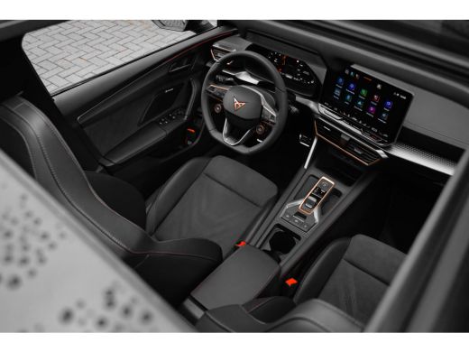 CUPRA Leon Sportstourer 1.5 TSI e-Hybrid VZ Performance | Pano Schuif kantel dak | Sennheiser | 19" inch LM velgen ActivLease financial lease