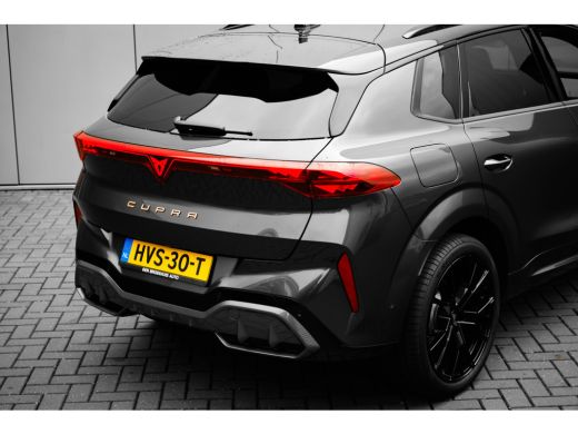 CUPRA Terramar 1.5 TSI e-Hybrid Business | Panorama schuif kantel dak | Sennheiser | 20" Inch LM Glossy Black ActivLease financial lease