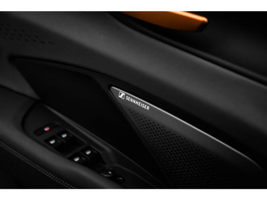 CUPRA Terramar 1.5 TSI e-Hybrid Business | Panorama schuif kantel dak | Sennheiser | 20" Inch LM Glossy Black ActivLease financial lease