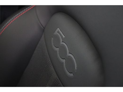 Fiat 500X 1.5 Hybrid Sport LUXE UITVOERING | PARKEERCAMERA | CARPLAY | NAVI | ALCANTARA STUUR | ActivLease financial lease