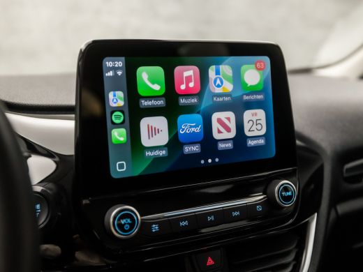 Ford Fiesta 1.0 EcoBoost Titanium Sport (APPLE CARPLAY, GROOT NAVI, STUUR/STOELVERWARMING, CAMERA, SPORTSTOEL... ActivLease financial lease