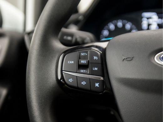 Ford Fiesta 1.1 Premium (APPLE CARPLAY, GROOT NAVI, LANE ASSIST, SPORTSTOELEN, PARKEERSENSOREN, CRUISE, NIEUW... ActivLease financial lease