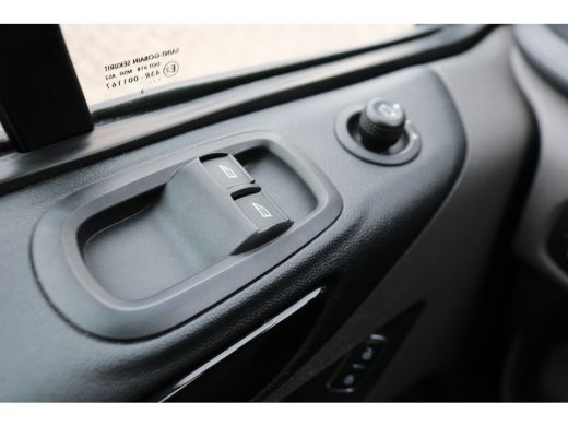 Ford Transit Custom 2.0 TDCI 185pk L2 H1 Sport Airco Navigatie ActivLease financial lease