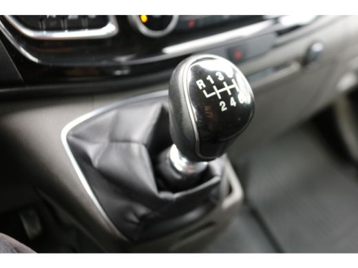 Ford Transit Custom 2.0 TDCI 185pk L2 H1 Sport Airco Navigatie ActivLease financial lease