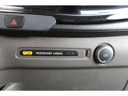 Ford Transit Custom 2.0 TDCI 185pk L2 H1 Sport Airco Navigatie ActivLease financial lease