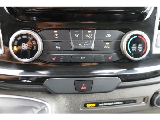 Ford Transit Custom 2.0 TDCI 185pk L2 H1 Sport Airco Navigatie ActivLease financial lease