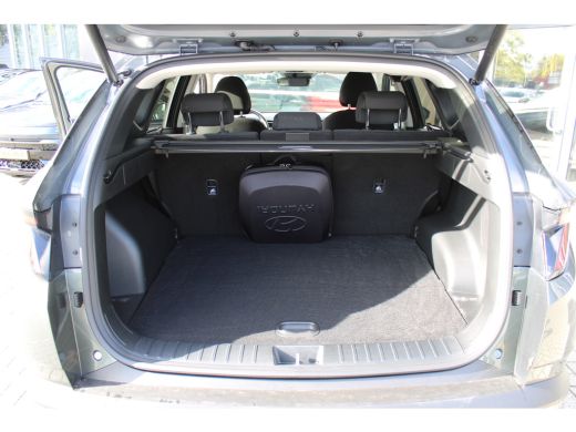 Hyundai Tucson 1.6 T-GDI PHEV Comfort Smart 4WD | DAB ontvanger | Achteruitrijcamera | | Achterbank in delen nee... ActivLease financial lease
