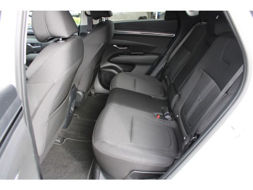 Hyundai Tucson 1.6 T-GDI PHEV Comfort Smart 4WD | DAB ontvanger | Achteruitrijcamera | Adaptive cruise control |... ActivLease financial lease