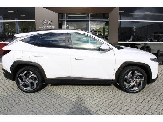 Hyundai Tucson 1.6 T-GDI PHEV Comfort Smart 4WD | DAB ontvanger | Achteruitrijcamera | Adaptive cruise control |... ActivLease financial lease