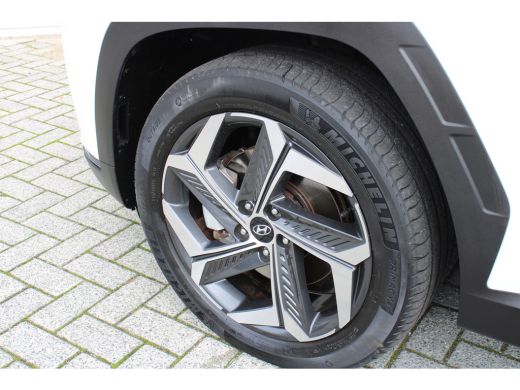 Hyundai Tucson 1.6 T-GDI PHEV Comfort Smart 4WD | DAB ontvanger | Achteruitrijcamera | Adaptive cruise control |... ActivLease financial lease
