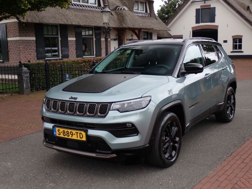 Jeep Compass 4xe 240 Plug-in Hybrid Electric Upland