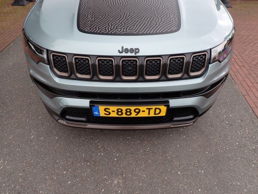Jeep Compass 4xe 240 Plug-in Hybrid Electric Upland ActivLease financial lease