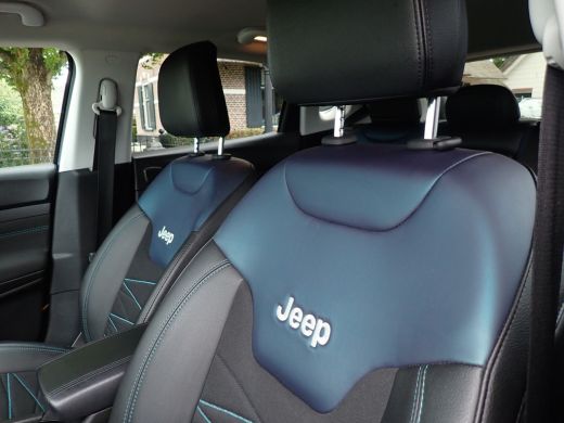 Jeep Compass 4xe 240 Plug-in Hybrid Electric Upland ActivLease financial lease