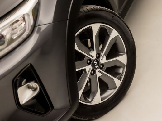 Kia Stonic 1.0 T-GDi DynamicPlusLine (APPLE CARPLAY, GROOT NAVI, CLIMATE, CAMERA, SPORTSTOELEN, LANE ASSIST,... ActivLease financial lease