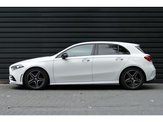 Mercedes-Benz A-Klasse 180 Business Solution AMG / NAVI / ALCANTARA / CLIMA / PDC / 17"LMV / CAMERA / PANO.DAK / ELEKTR... ActivLease financial lease