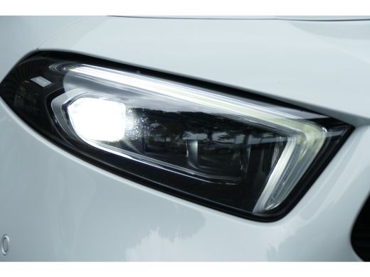 Mercedes-Benz A-Klasse 180 Business Solution AMG / NAVI / ALCANTARA / CLIMA / PDC / 17"LMV / CAMERA / PANO.DAK / ELEKTR... ActivLease financial lease