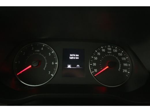 Nissan Primastar 2.0 dCi L2H1 Acenta 150PK Automaat Airco Cruise LED Trekhaak PDC 3 Persoons ActivLease financial lease