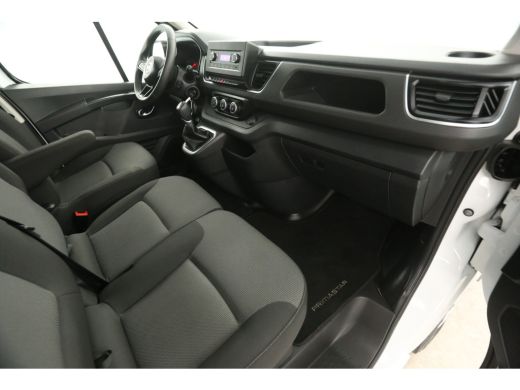 Nissan Primastar 2.0 dCi L2H1 Acenta 150PK Automaat Airco Cruise LED Trekhaak PDC 3 Persoons ActivLease financial lease