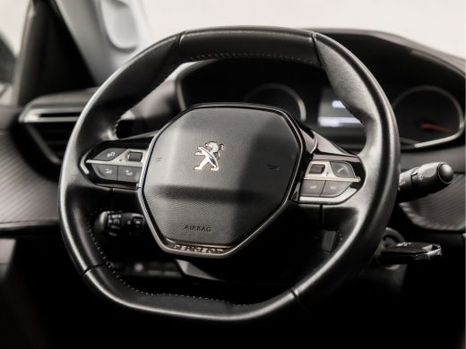Peugeot 2008 1.2 PureTech Black Sport (APPLE CARPLAY, GROOT NAVI, 360 CAMERA, SPORTSTOELEN, LED KOPLAMPEN, LAN... ActivLease financial lease