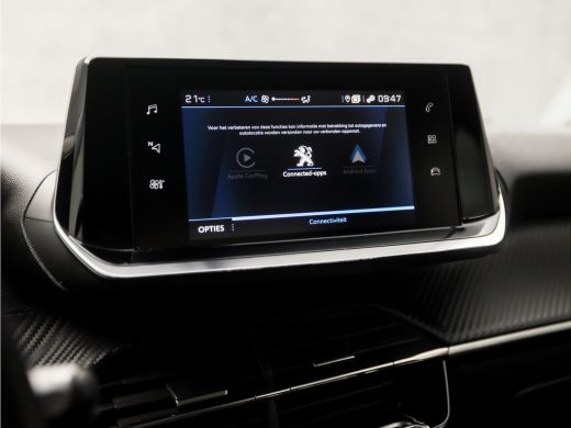 Peugeot 2008 1.2 PureTech Black Sport (APPLE CARPLAY, GROOT NAVI, 360 CAMERA, SPORTSTOELEN, LED KOPLAMPEN, LAN... ActivLease financial lease