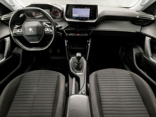 Peugeot 2008 1.2 PureTech Black Sport (APPLE CARPLAY, GROOT NAVI, 360 CAMERA, SPORTSTOELEN, LED KOPLAMPEN, LAN... ActivLease financial lease