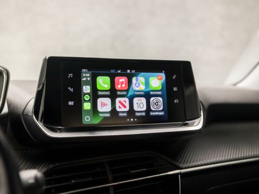 Peugeot 2008 1.2 PureTech Black Sport (APPLE CARPLAY, GROOT NAVI, 360 CAMERA, SPORTSTOELEN, LED KOPLAMPEN, LAN... ActivLease financial lease