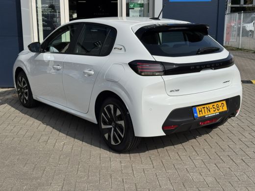Peugeot 208 1.2 Hybrid 110 e-DCS6 Style | Parkeersensoren | DAB | Apple Carplay/Android Auto | | Airco | Band... ActivLease financial lease