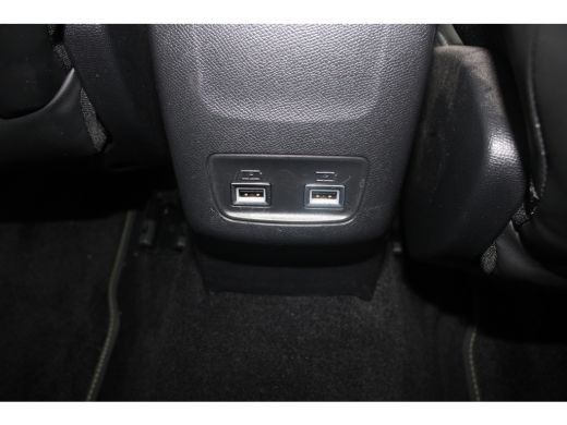 Peugeot 208 1.2 PureTech GT-Line | Navigatie | Camera | Apple carplay | Black Diamond | Keyless | Full LED | ActivLease financial lease