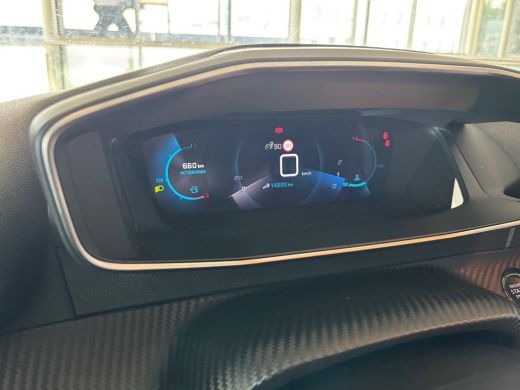 Peugeot 208 1.2 Turbo 100-PK Allure PARKEERCAMERA | NAVI | CLIMATE CONTROL | KEYLESS | CARPLAY ActivLease financial lease