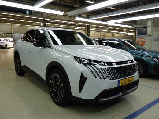 Peugeot 3008 1.2 Hybrid 136 Allure | Navigatie | Adaptive Cruise | Apple Carplay/Android Auto | 360 Camera | |... ActivLease financial lease