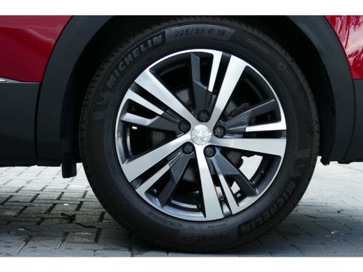 Peugeot 3008 1.2 PURETECH 130PK ALLURE AUTOMAAT / NAVI / CLIMA / PDC / 18"LMV / CAMERA / AFN. TREKHAAK / KEYLE... ActivLease financial lease