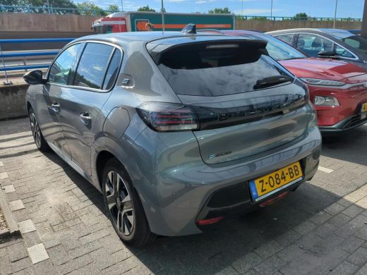 Peugeot e-208 EV Allure 51 kWh | Adaptive Cruise | Navigatie | Climate | Apple Carplay/Android Auto | | 11 kW l... ActivLease financial lease