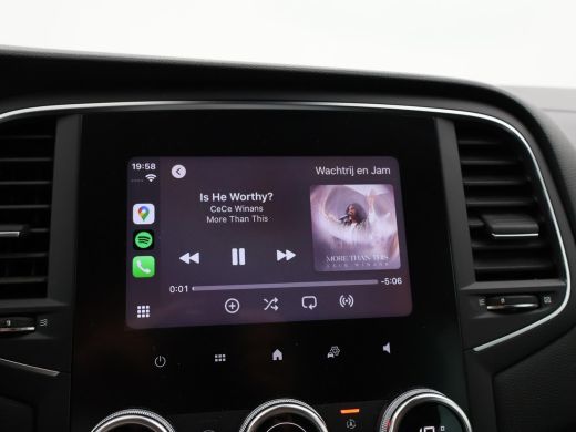 Renault Mégane Estate 1.3 TCe 140 PK AUTOMAAT INTENS + TREKHAAK 1700 KG | SFEERVERLICHTING | 17 INCH | FULL LED | CARPLAY ActivLease financial lease