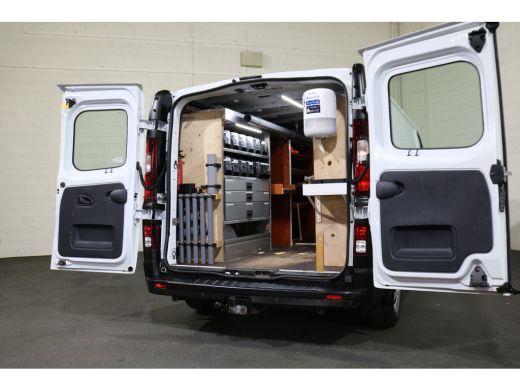 Renault Trafic 1.6 dCi 120pk L2 H1 Airco Inrichting ActivLease financial lease