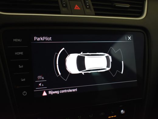 Skoda Octavia Combi 1.5 TSI Style 150pk DSG/AUTO | 1e eigenaar | Adaptief cruise control | Keyless | Trekhaak |... ActivLease financial lease