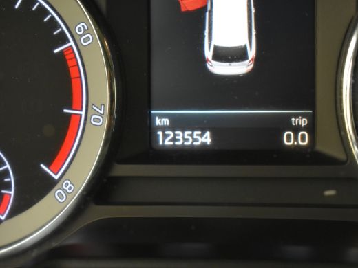 Skoda Octavia Combi 1.5 TSI Style 150pk DSG/AUTO | 1e eigenaar | Adaptief cruise control | Keyless | Trekhaak |... ActivLease financial lease