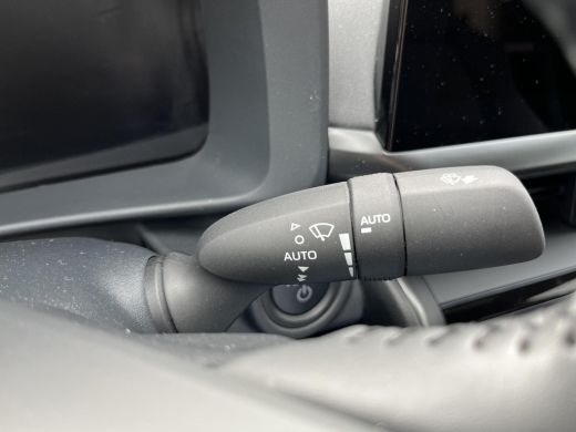 Toyota C-HR 1.8 Hybrid 140 First Edition | All-in prijs | Automaat | Apple/Android auto ActivLease financial lease
