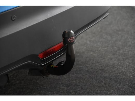 Toyota C-HR 1.8 Hybrid *1ste Eigenaar*Navigatie*Trekhaak* ActivLease financial lease