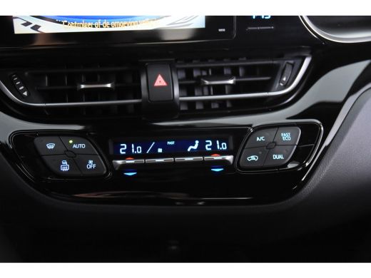 Toyota C-HR 1.8 Hybrid *1ste Eigenaar*Navigatie*Trekhaak* ActivLease financial lease