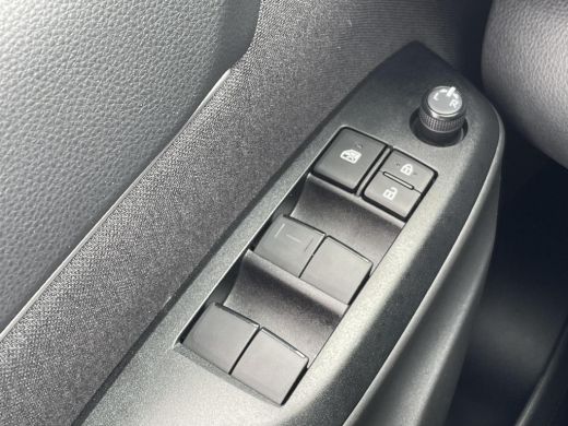 Toyota Yaris Cross 1.5 Hybrid 115 First Edition ActivLease financial lease