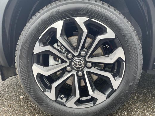 Toyota Yaris Cross 1.5 Hybrid 115 First Edition ActivLease financial lease