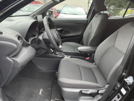 Toyota Yaris Cross 1.5 Hybrid Dynamic ActivLease financial lease
