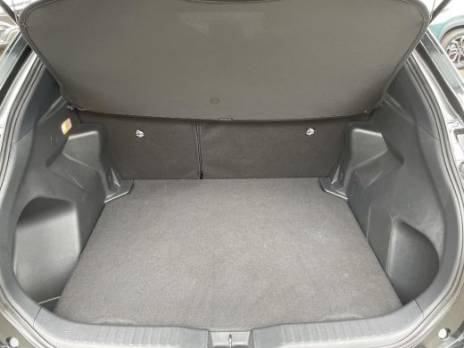 Toyota Yaris Cross 1.5 Hybrid Dynamic ActivLease financial lease