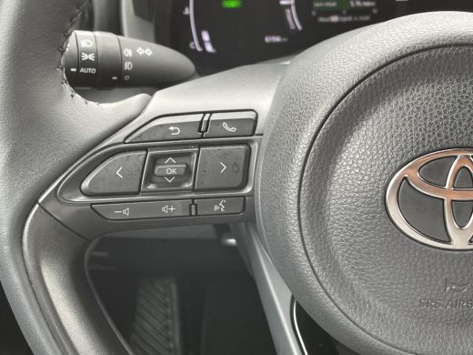 Toyota Yaris Cross 1.5 Hybrid Dynamic ActivLease financial lease