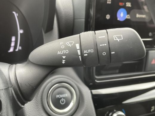 Toyota Yaris Cross 1.5 Hybrid Dynamic ActivLease financial lease
