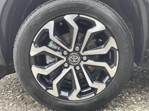 Toyota Yaris Cross 1.5 Hybrid Dynamic ActivLease financial lease